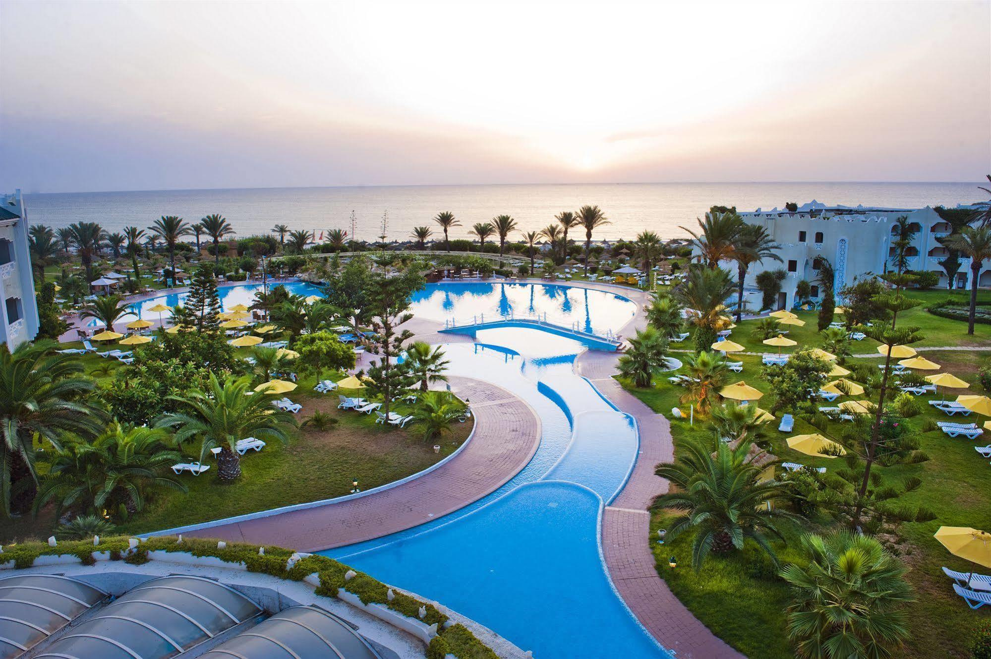 Mahdia Beach & Aqua Park Exterior photo